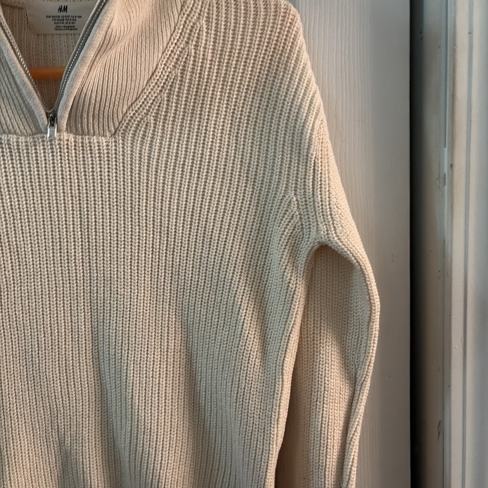 H&M Boys White Quarter Zip Sweater US 8/10 - Picture 5 of 6